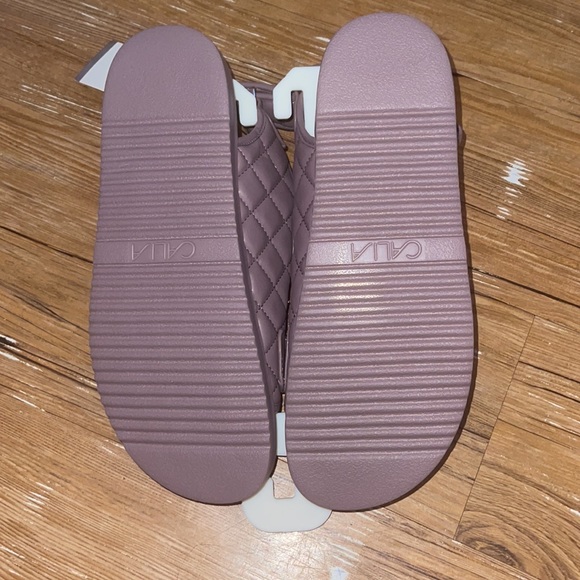 Women’s comfy sandals size 9 - Picture 2 of 4